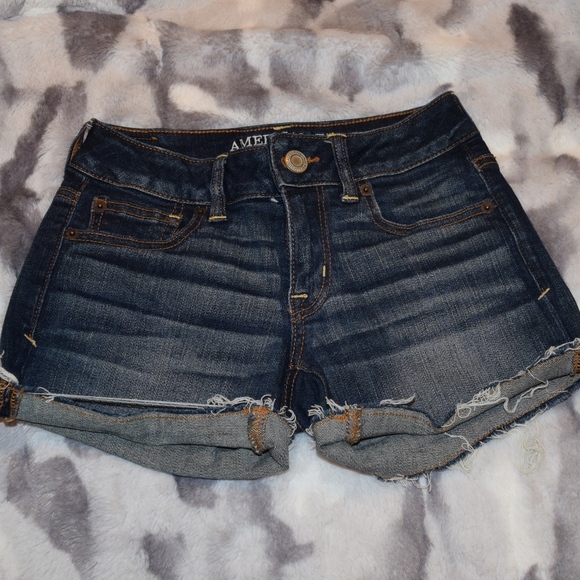 SOLD🩳 American Eagle jeans shorts - Picture 1 of 2